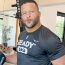 Pro Football: Aaron Donald to sign with any team before 2026-27 Regular Season?